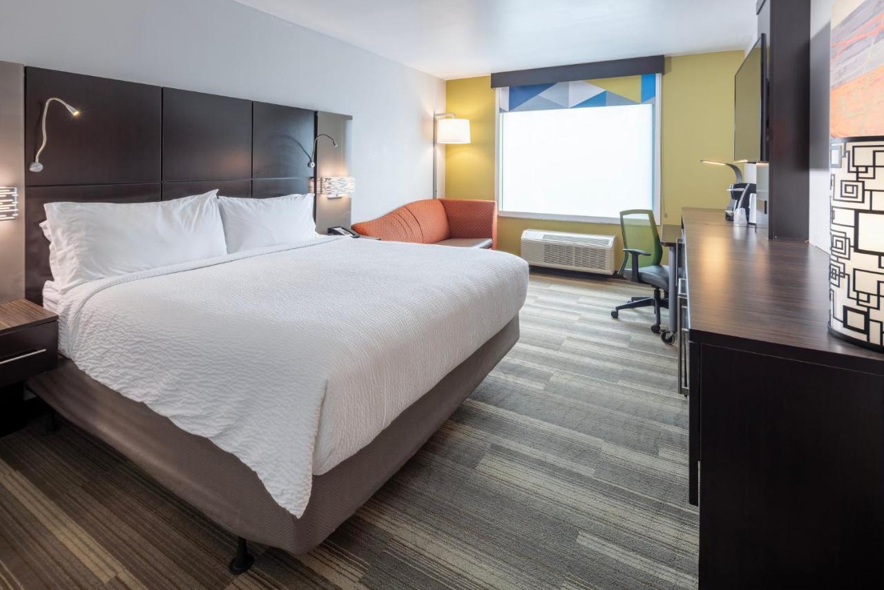 Holiday Inn Express Cruise Airport, An Ihg Hotel Fort Lauderdale Exteriör bild